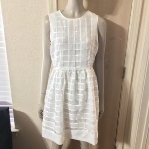 👗🆕 Altar'd State All White Flare Dress👗